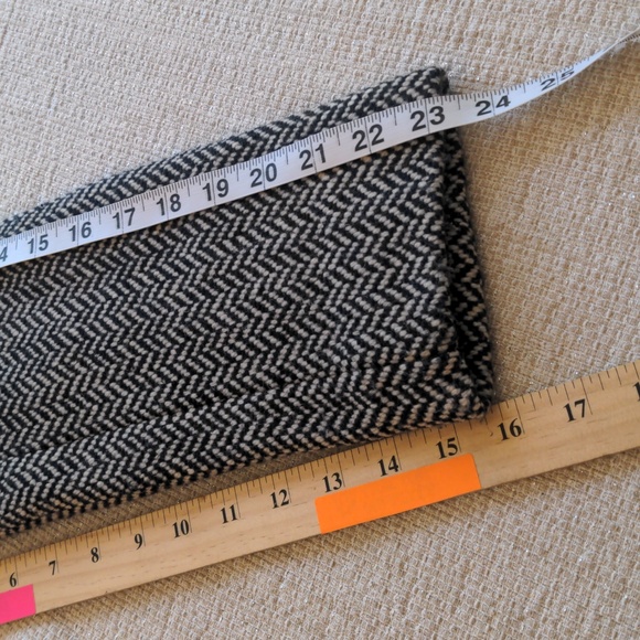 Vintage 80%wool, Herringbone velvet collar accent coat size small - Picture 14 of 16